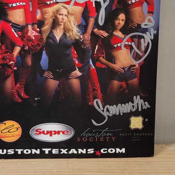 Houston Texans Cheerleaders Picture w/ 11 Autographs 8.5" X 11" - Picture 4 of 9